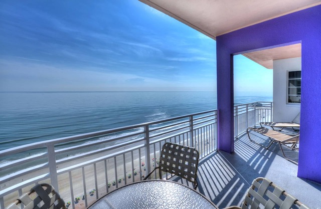 Oceanfront Penthouse - 4 Bedroom - 4 Bath