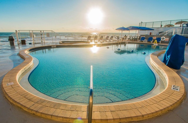 Oceanfront 1BR Condo w/Balcony & Kitchen