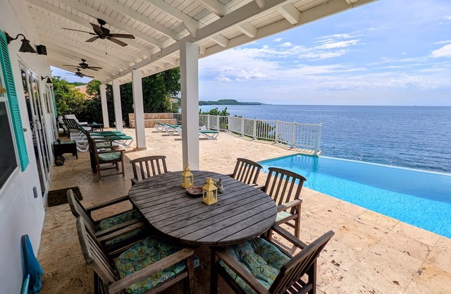 Oceanfront Villa in Private Residential Area