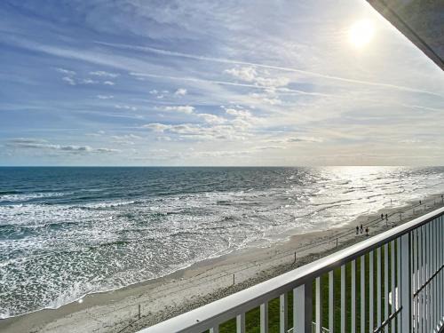 Oceania Beach Club 606