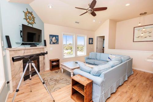 Oceanside, Priv Pool, Hot Tub, Foosball, Wild Horses- 4x2177, Frosty Shores