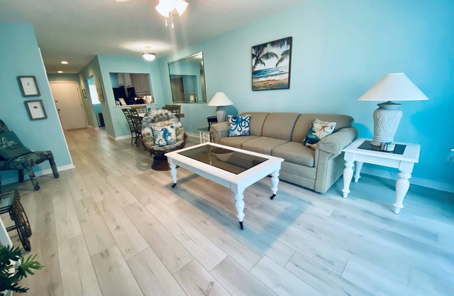 Oceanview 2 bedroom Townhouse Summerhouse unit 350