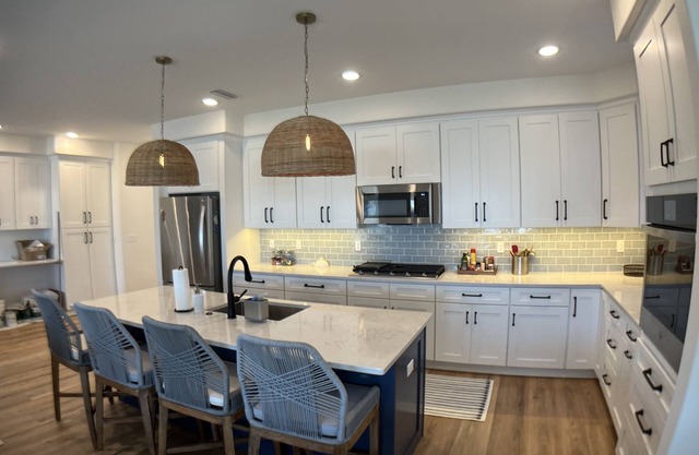 "OceanView" 3bd/3bath 2023 New Construction