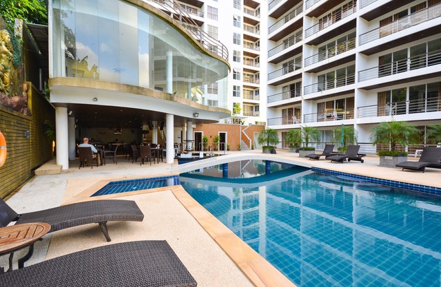 Oceanview Condminium D26, 100m2, 2 Balconies, Quiet