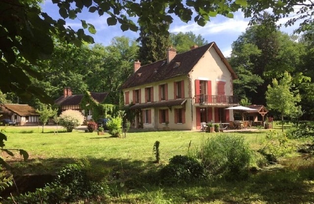 OFFRE 2025 - Superb house (former 18th century mill) entirely renovated