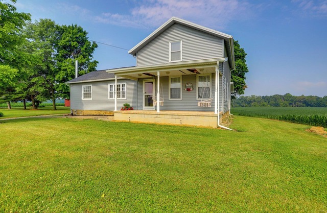 Ohio Farmhouse Retreat w/Fire Pit & Patio