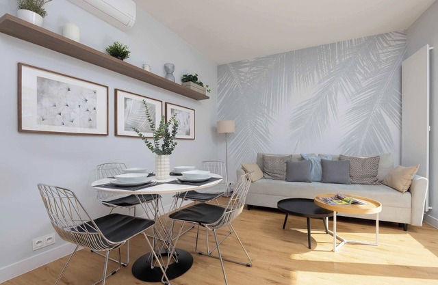 Okrzei 12 | Apartment | Parking | Air conditioning