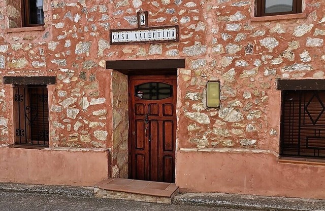 OLD TOWN HOUSE IN GEA DE ALBARRACIN