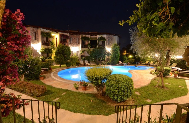 Olive Garden Apart Hotel
