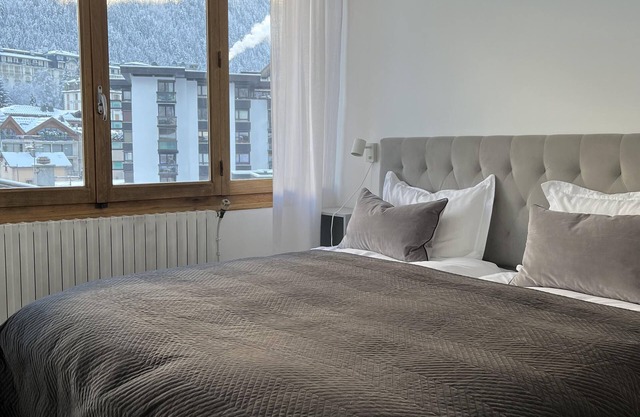 Oliver Apartment