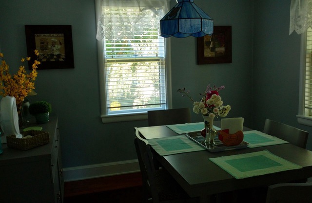 On a quiet, narrow Lane walking distance to all amenities