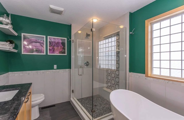 Once Upon a Stay - Urbandale, Iowa