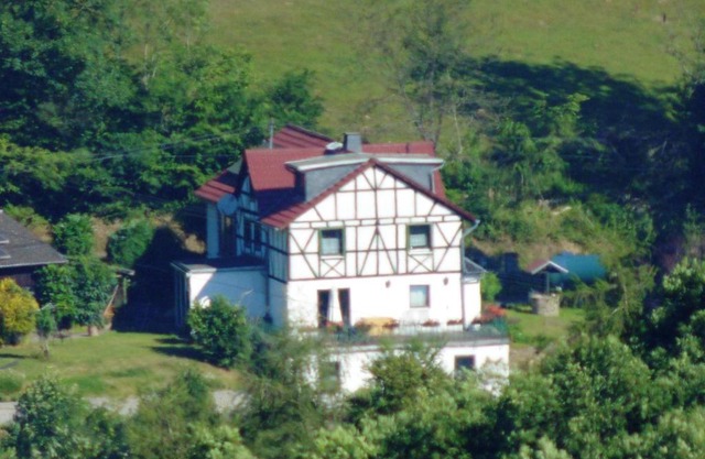 One bedroom appartement with jacuzzi furnished terrace and wifi at Waldbreitbach