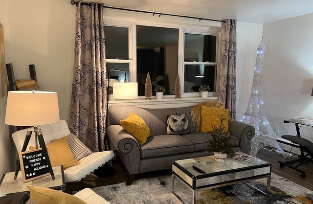 One Bedroom Suite ~ Wortley Village - London Ontario