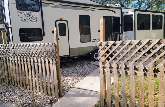 One bedroom with loft near Disney