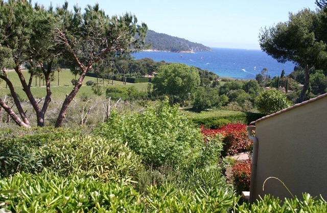 One-storey and small Provencal farmhouse
