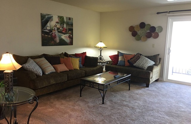 Only 5 mins West from Strip. Near the airport, Allegiant Stadium, T-Mobile Arena