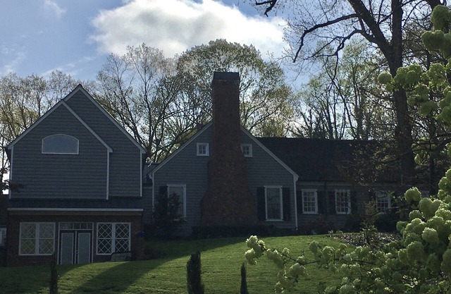 Open concept close to downtown