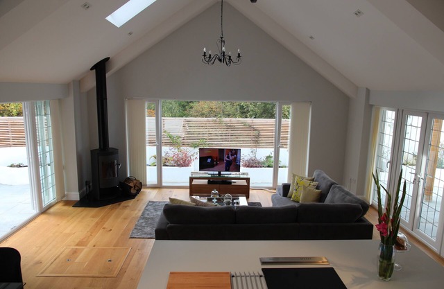 Open Plan Holiday Cottage Within Walking Distance Of Westbourne And Beach