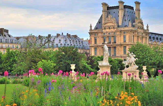 OPERA-MADELEINE-LOUVRE SPACIOUS LAVISH APARTMENT. WALK TO MONTORGEUIL/LE MARAIS