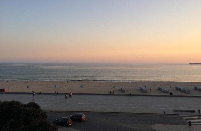 Oporto beach apartment