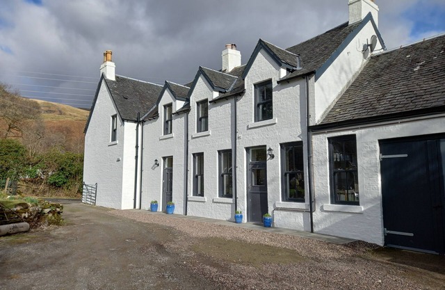 Orchy Bank House