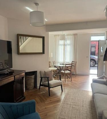 Original 1920s City center house fully renovated