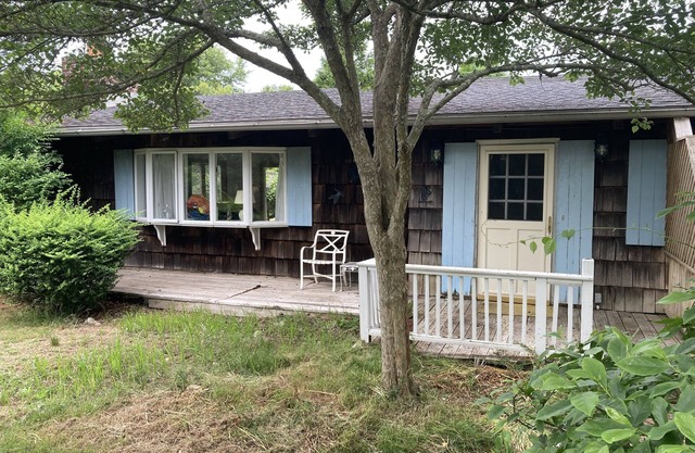 Original Leisurama - Montauk Cottage