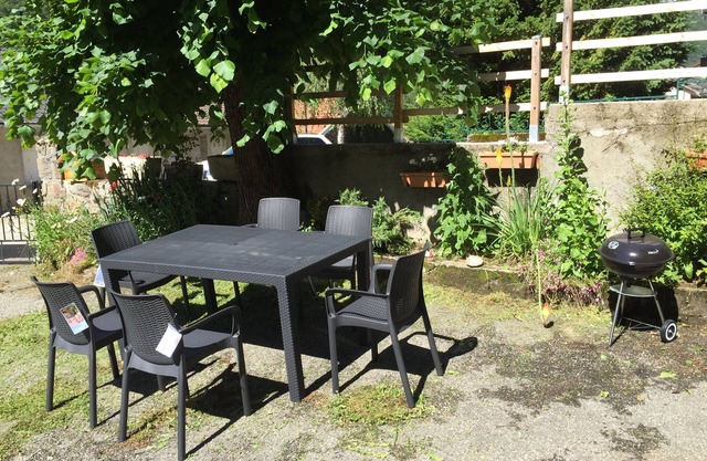 ORLU AX LES THERMES NATURE ET CALME IDEALE FAMILY Wi-Fi 2 BIKES