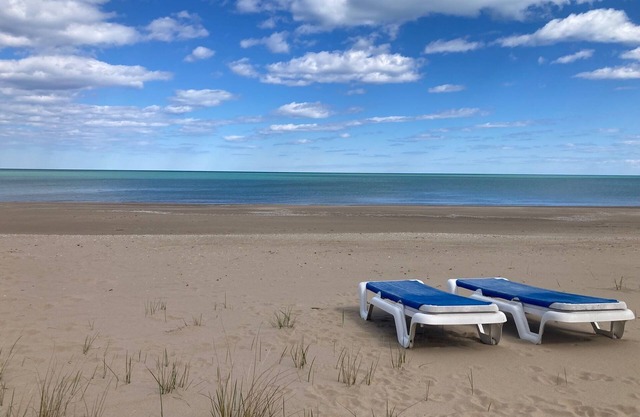 Oscoda area - relax and enjoy family time on a Lake Huron sugar sand beach