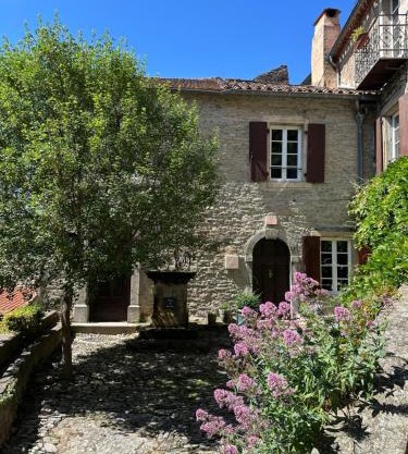 Ostal de la Croix Vieussan