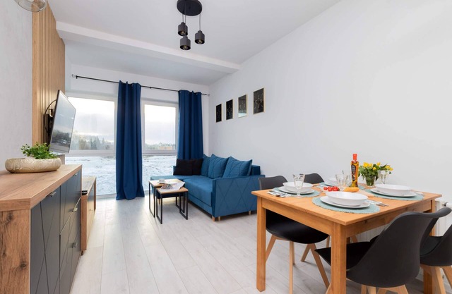 Ostoya Pucka 82B Puck | Modern Apartment | Balcony