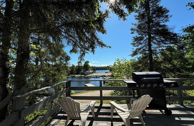 Otters Cove - Cabin 4