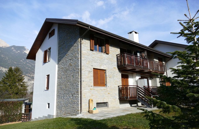 Oulx, spacious mountain accommodation