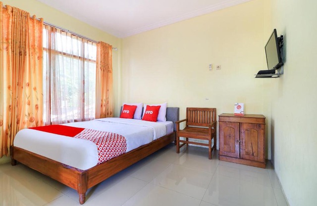 OYO 90034 Hotel Gandung Yunior