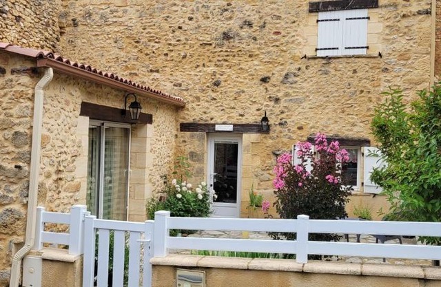 Périgord noir Gîte les Sauges Rouges 3 étoiles