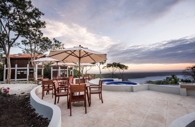 Pacaya Lodge & Spa