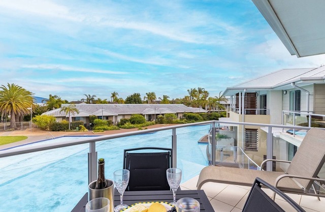 Pacific Blue 278-265 Sandy Pt Rd- Dual Key Access, Wifi, Linen and Air Conditioning