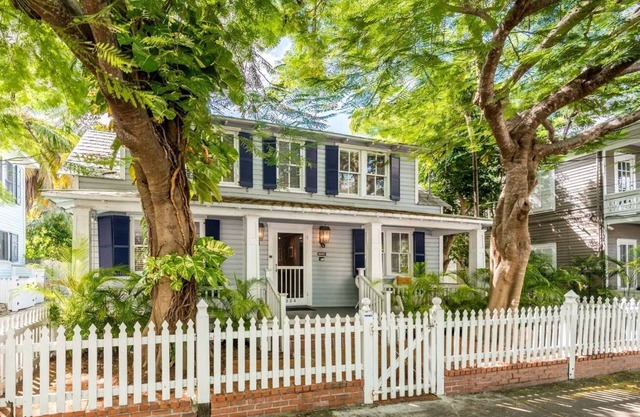 PAGITT HOUSE - 3/2 - OLD TOWN KEY WEST WITH POOL