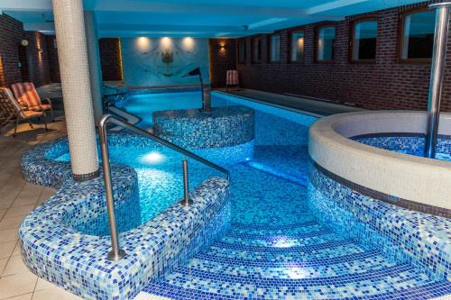 Palac Mortegi Hotel & SPA- Restauracja Szlachecka, SPA, Basen, Sauny, Jazda Konna, Mini Zoo- Luksus, Relaks i Przyroda w jednym!