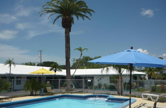 Palm Court Motel