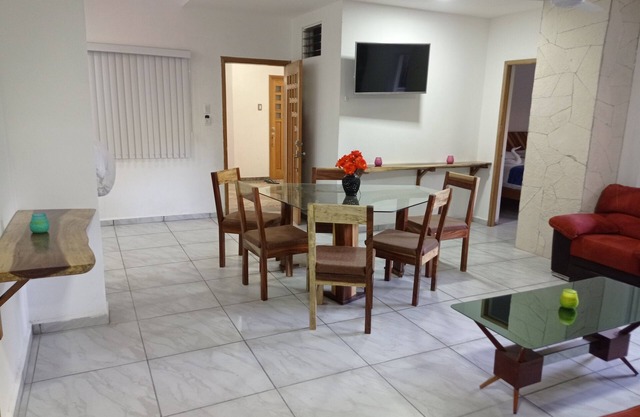 PALMAS DE CHAHUE 2 (1,130 SF)