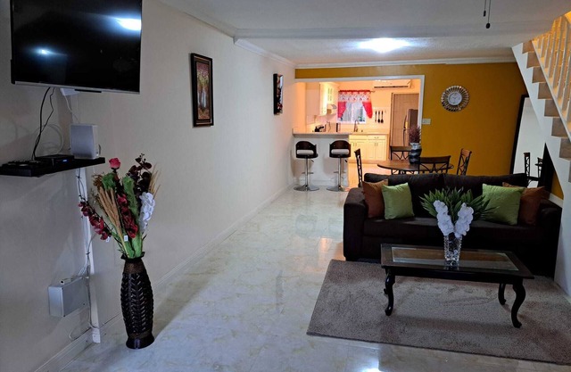 Palmview Estate Townhouse