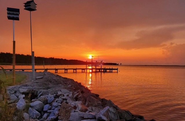 Pamlico Paradise w/private boat ramp and dock