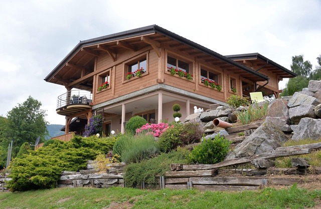 Panoramic Chalet beautiful view of the valley and well accessible