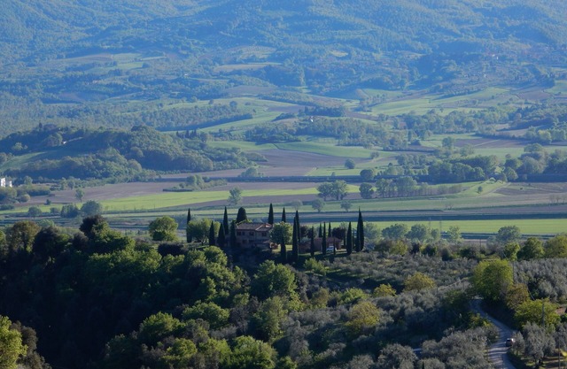 Panoramic farmhouse in the heart of the Umbra countryside