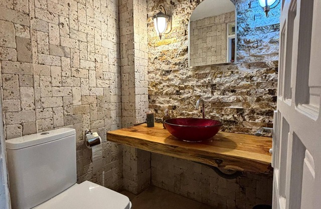 Panoramic Sea View Accommodation - Izmir Terrace Enjoyment