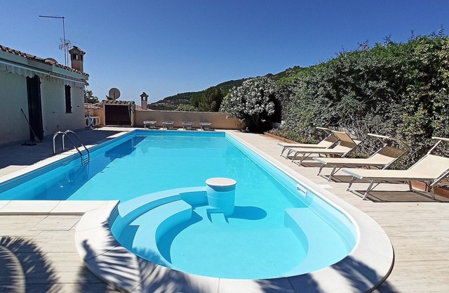 Panoramic villa with private pool and sea view within a golf resort