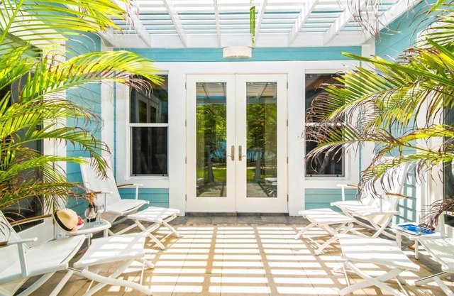 Papaya Cottage by Grand Cayman Villas & Condos