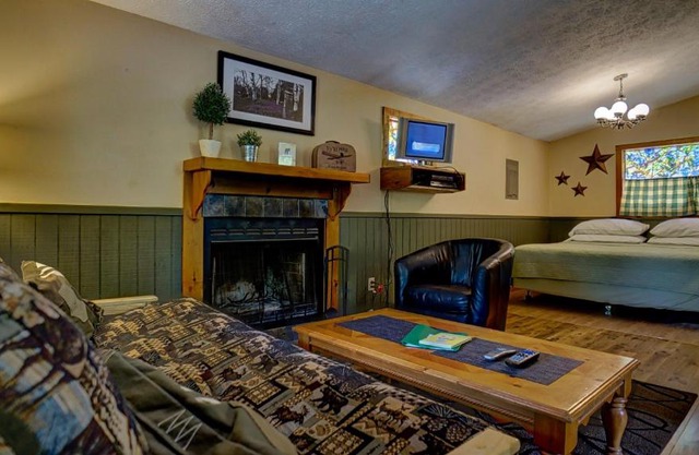 Paradise Hills, Winery Resort & Spa